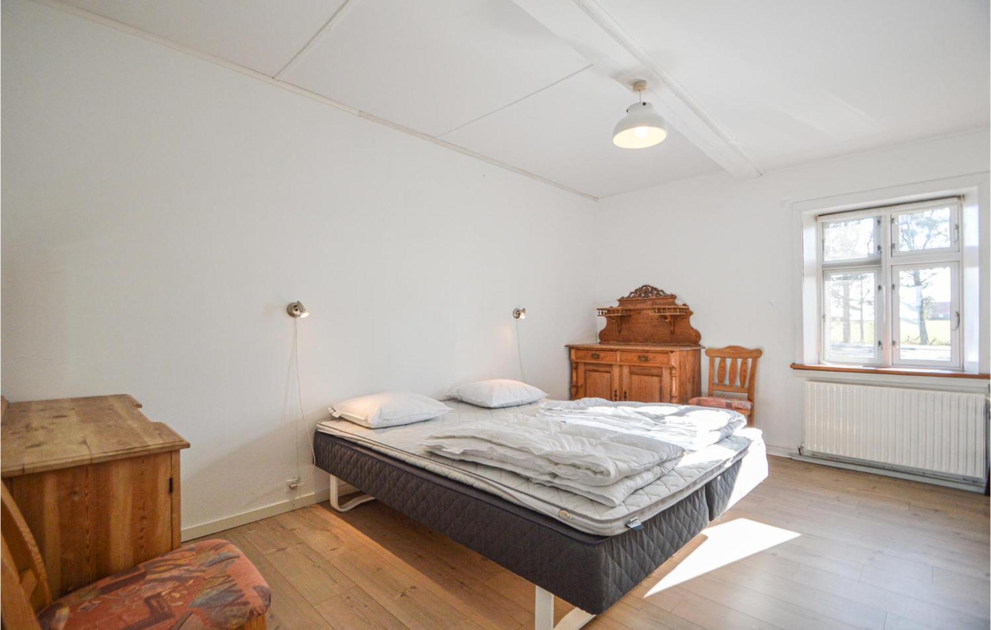 Awesome Home In Bredebro With Kitchen Ballum Екстер'єр фото